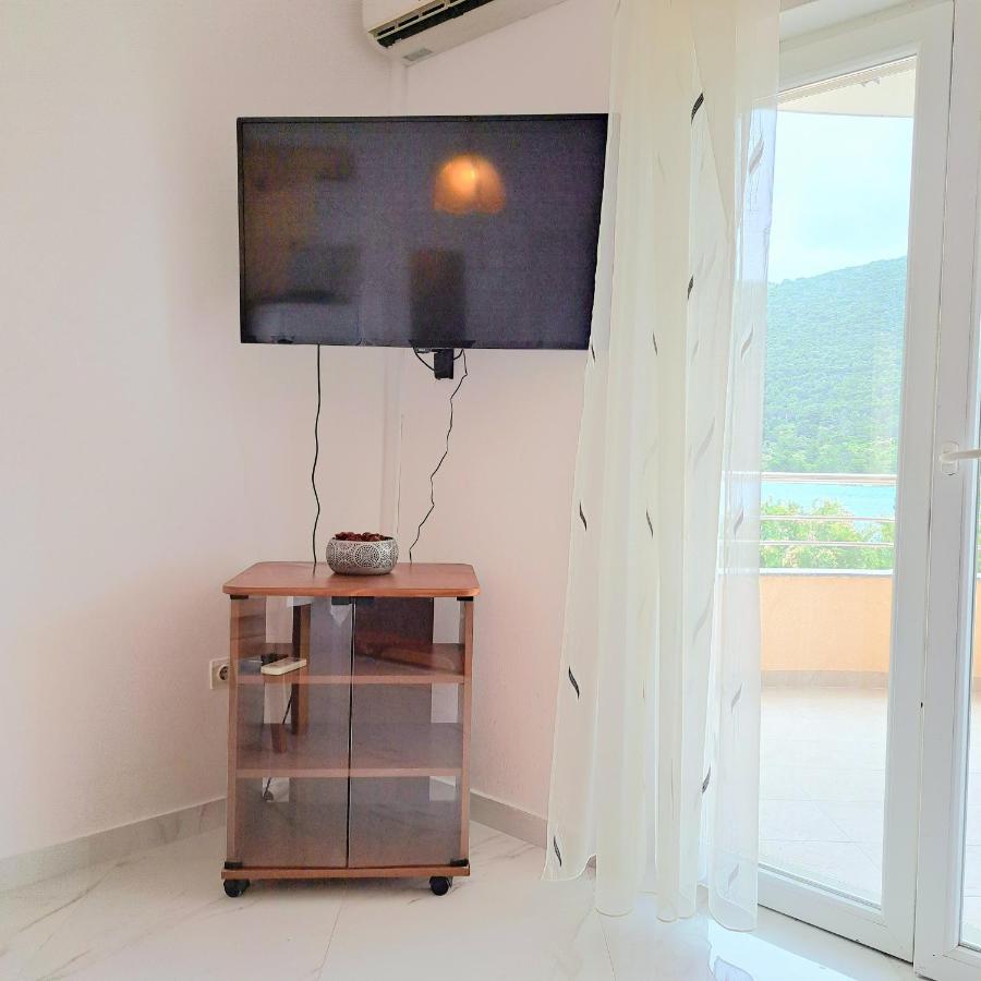 Open Sea Apartmani Grebastica Exterior photo