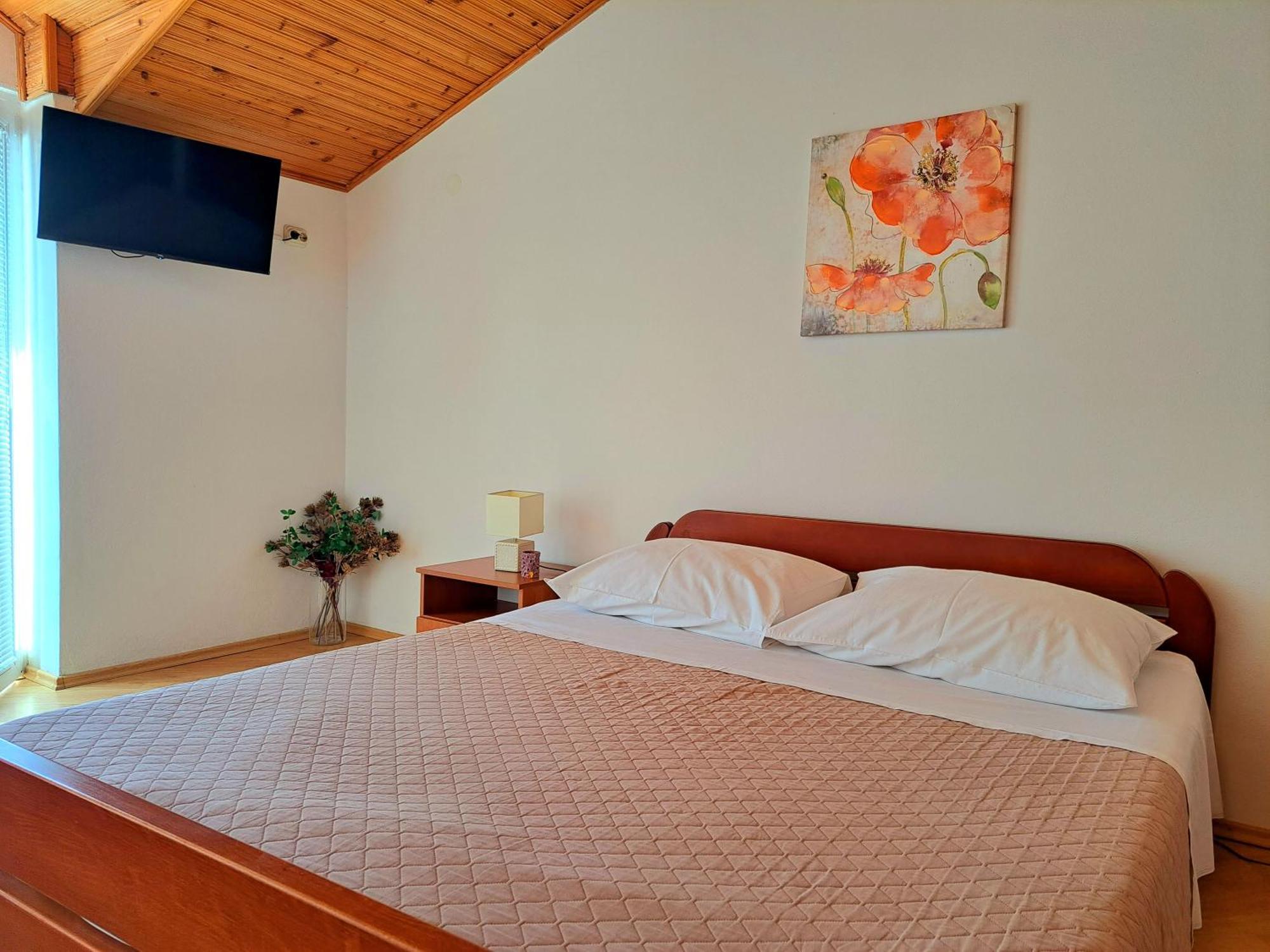 Open Sea Apartmani Grebastica Exterior photo